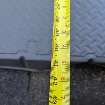 Approx 41" x 49" Husky Liners (G)