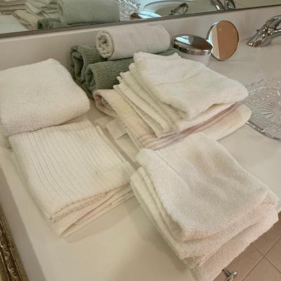 Lot of hand towels