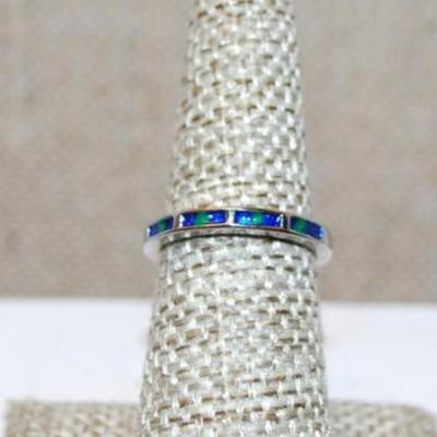 Size 6 Marked .925 Delicate Thin 4 Panel Blue & Green Sections Ring on a Silver Band (1.8g)