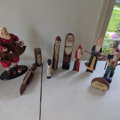 Wooden & Resin Santa Figures (G)