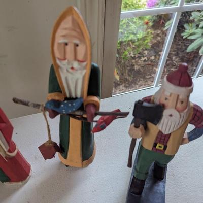 Wooden & Resin Santa Figures (G)
