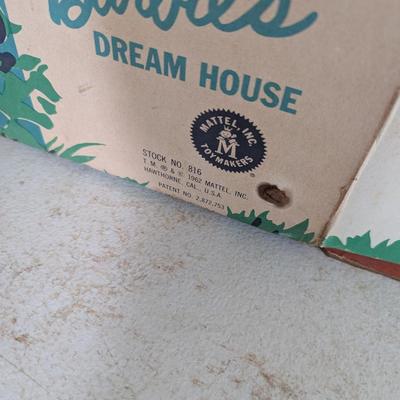 Vintage Barbie's Dream House (G)