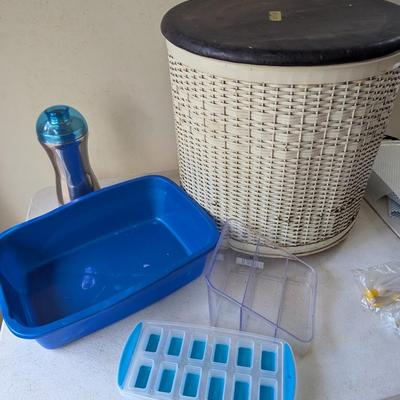 Assortment Of Home Decor (G)
