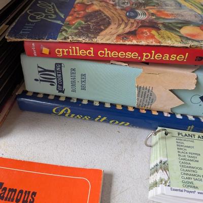 Variety Of Cooking Books #2 (G)