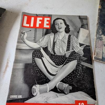 1960's - 1980's Life Magazines (G)