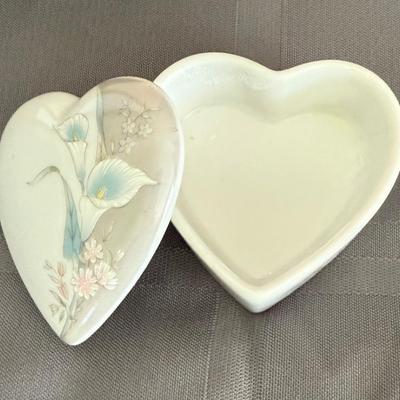 New Photo Frames, Glass Heart Trinket Box, Black Leather Binder Organizer