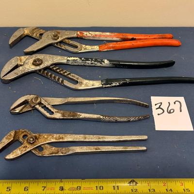 Adjustable Pliers