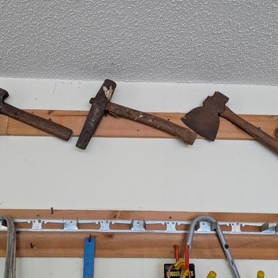 Primitive Hatchets & Turf Tool (G)