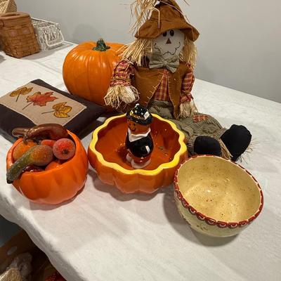 Lot of fall decor (includes a bin of more items as well!)