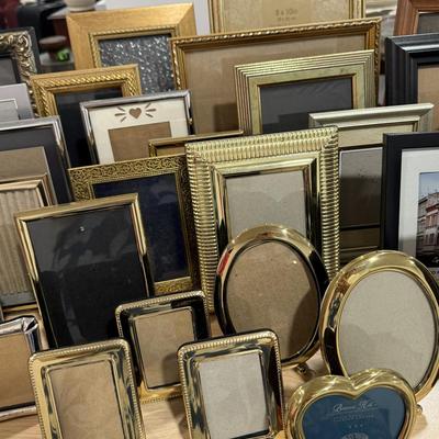 Lot of gold frames