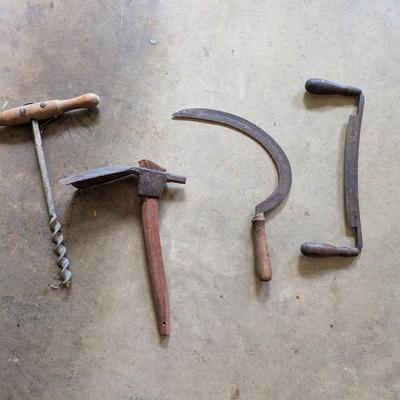 Garden Screw Vintage Draw Knife Wood Handle Sickle #20 (G)