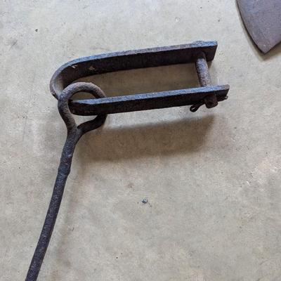 Primitive Tools #21 (G)
