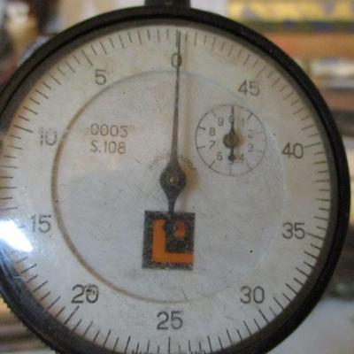 Assortment Of Welding Supplies (TR)