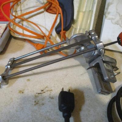Assortment Of Hand Tools (TR)