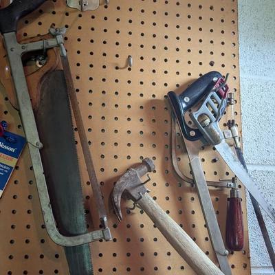 Assortment Of Hand Tools Includes 3 1/2" Vise (TR)