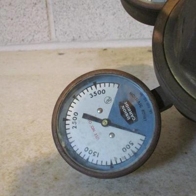 Union Carbide Linde Acetylene Gauges (TR)