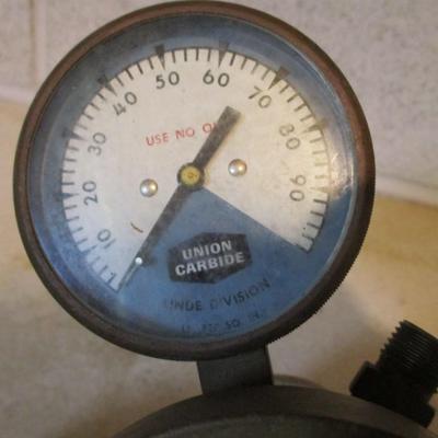 Union Carbide Linde Acetylene Gauges (TR)