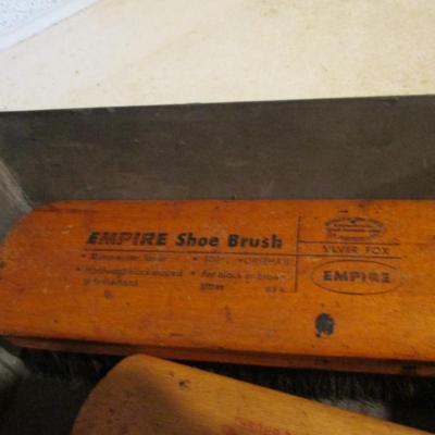 Antique Metal Box With Shoe Cleaning Supplies (TR)