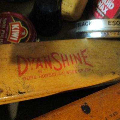 Antique Metal Box With Shoe Cleaning Supplies (TR)