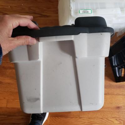 Plastic and Wire Storage Bins (G-KD)