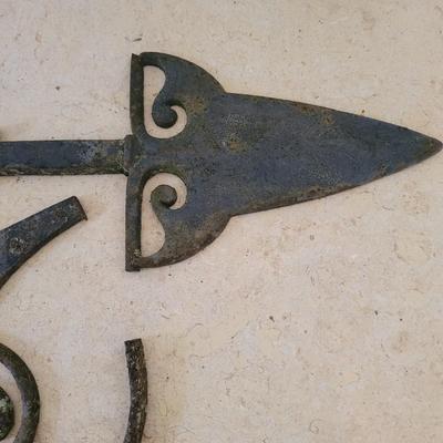 Weather Vanes and Metal Yard Art (PB-EL)