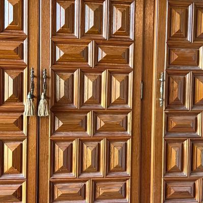 Spanish Colonial Style Solid Wood Armoire Wardrobe (PBN-RG)