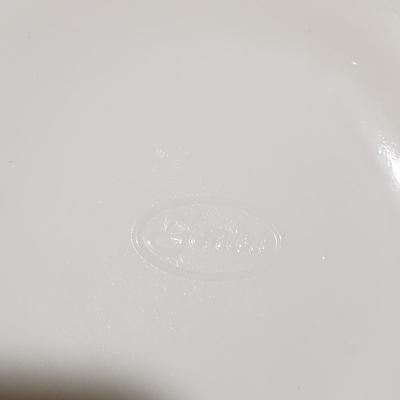 Large Lot of Fenton Milk Glass and More (G-KD)