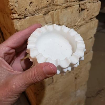 Large Lot of Fenton Milk Glass and More (G-KD)