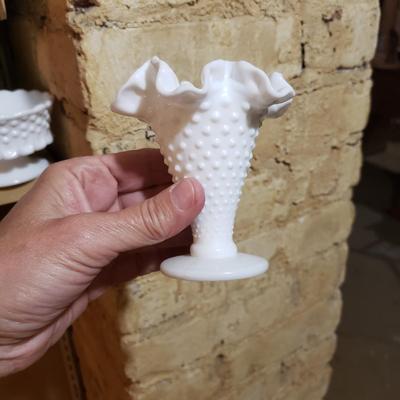 Large Lot of Fenton Milk Glass and More (G-KD)