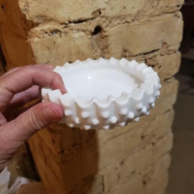 Large Lot of Fenton Milk Glass and More (G-KD)