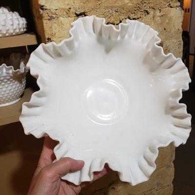 Large Lot of Fenton Milk Glass and More (G-KD)