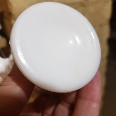 Large Lot of Fenton Milk Glass and More (G-KD)