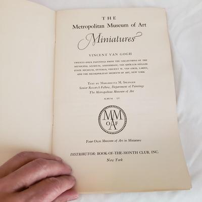 Metropolitan Museum of Art Album of Miniatures (G-KD)