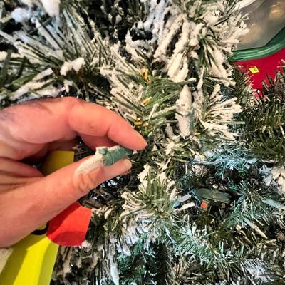 Lot 70 Very large flocked tree, lighted