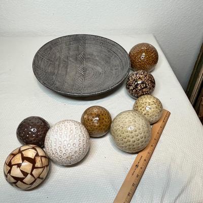 Lot 76 Bowl & balls display