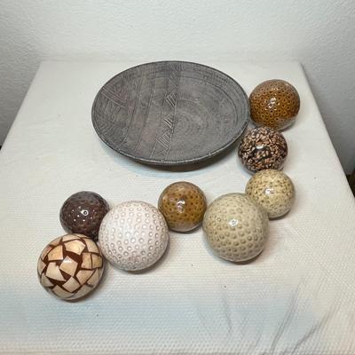Lot 76 Bowl & balls display