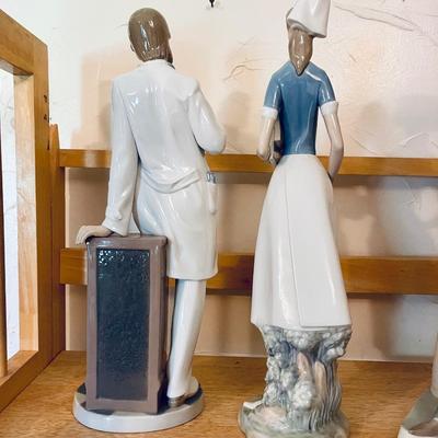 Lladro Doctor/Nurse combo lot 1