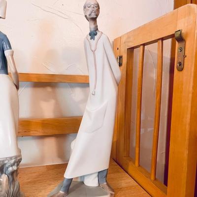 Lladro Doctor Lot 2