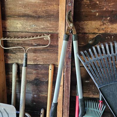Assorted Yard, Garden & Hand Tools (G-JS)