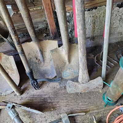 Assorted Yard, Garden & Hand Tools (G-JS)