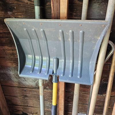 Assorted Yard, Garden & Hand Tools (G-JS)