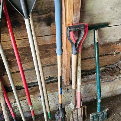 Assorted Yard, Garden & Hand Tools (G-JS)