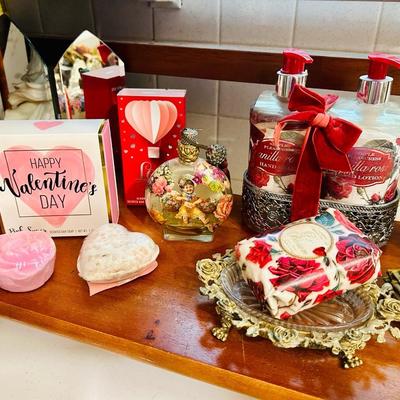 Pink Love soap and lotion Lot