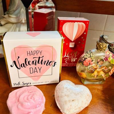 Pink Love soap and lotion Lot