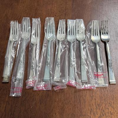 Collection of Reed & Barton “Classic Rose” Sterling Flatware and More (ST-DZ)