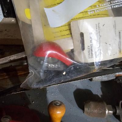 Assorted Saws & Hand Tools (G-JS)