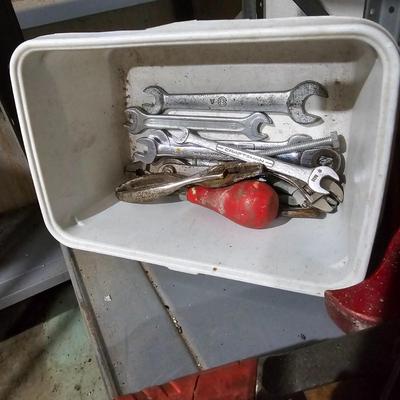 Assorted Saws & Hand Tools (G-JS)