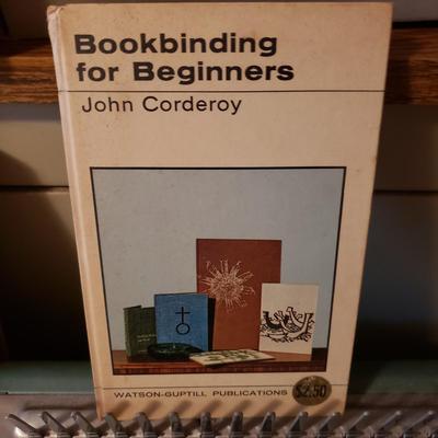 GBC Binding Machine, Plastic Binding Combs and More (G-KD)