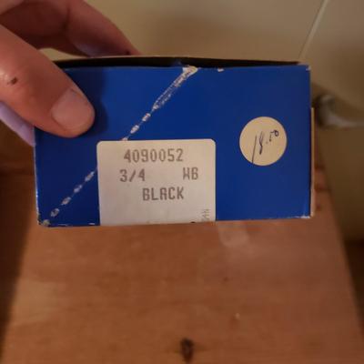 GBC Binding Machine, Plastic Binding Combs and More (G-KD)