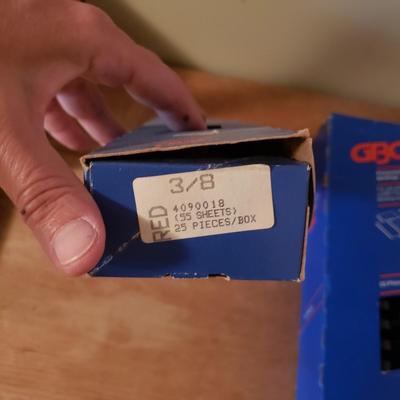 GBC Binding Machine, Plastic Binding Combs and More (G-KD)